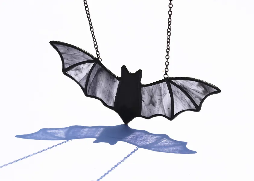 HAOSUM Bat Stained Glass Window Hanging Suncatcher for Window,Halloween Bat Decoration 7.1×3.0 inch