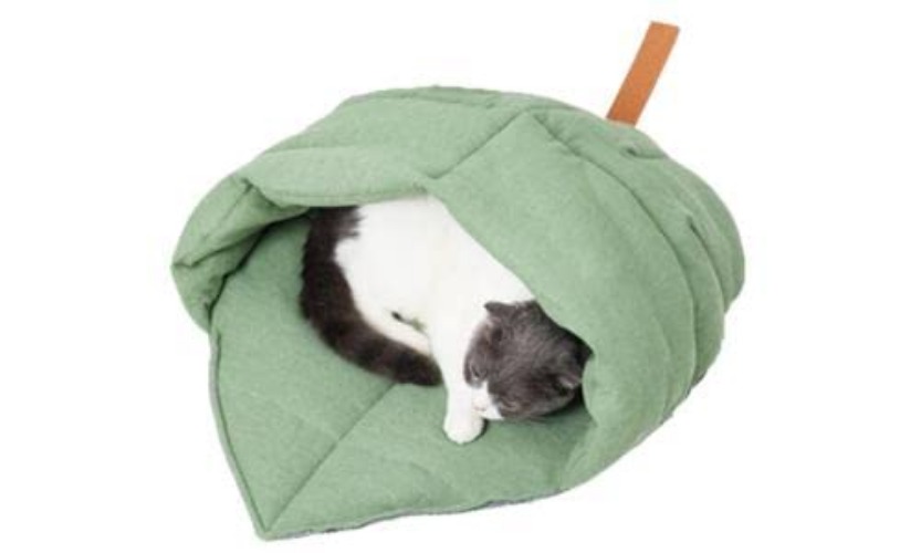 Scout & Friends Leaf Shape Pet Bed Warm Snuggle Cave for Cats and Small Dogs Machine Washable