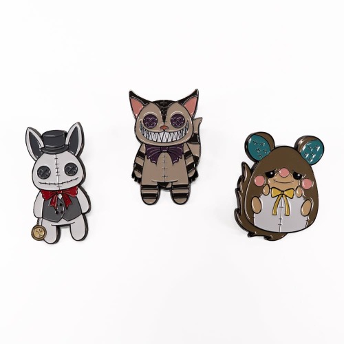 Victorian McGee's Alice - Enamel Pin Set