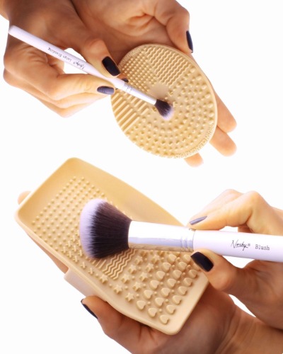 Makeup Brush Cleaning Pad Palette