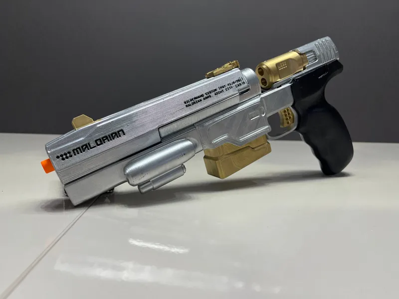 Cyberpunk 2077 Johnny Silverhand Malorian Arms 3516 Replica | Special Golden Details ,PROP ,Cyberpunk, Cosplay