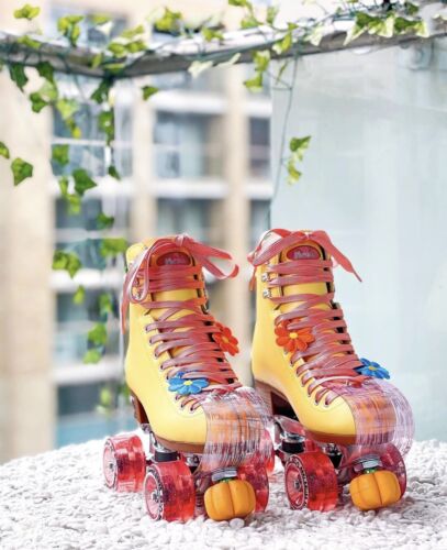 New moxi roller skates  Beach Bunny size 4 (strawberry lemonade) Come With Box  | eBay