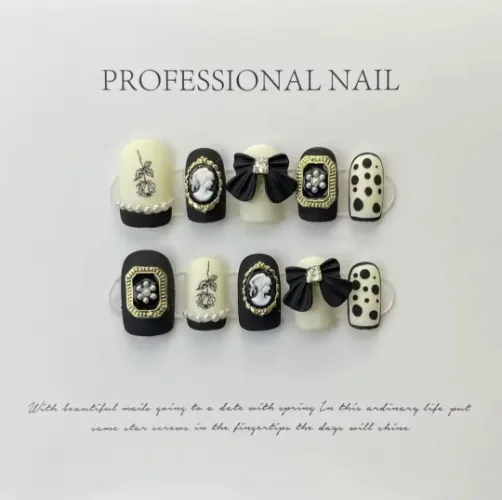 10 Pcs Handmade Wearable Press-On Nails Vintage Pearl Rose Design