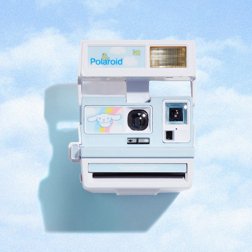 Cinnamoroll x Polaroid 600 Instant Film Camera