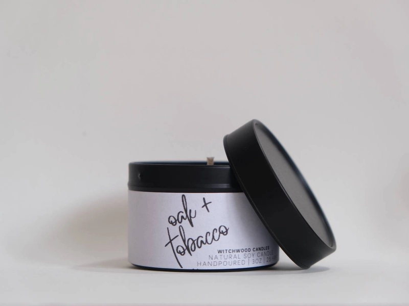 Oak and tobacco handmade soy candle, plastic free and cruelty free, aromatherapy candle