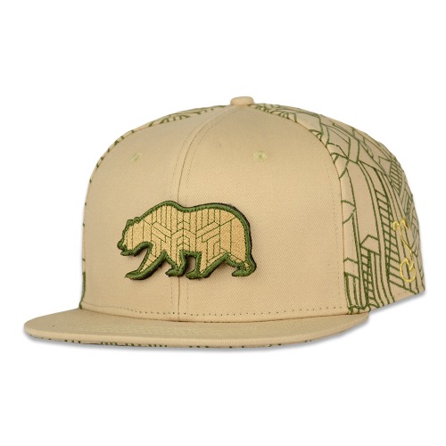 Cali GrassRoots / Bear Digital Labyrinth Tan Snapback Hat !!