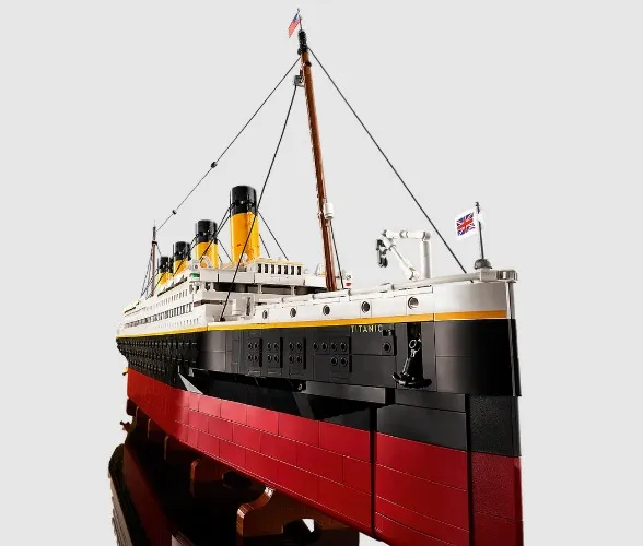 LEGO Titanic