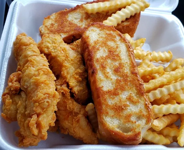 buy lewna a meal ♡