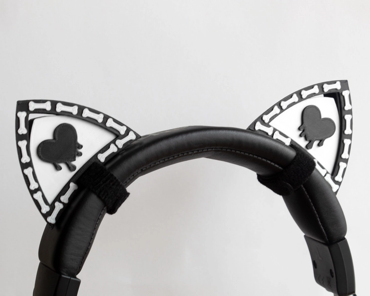 Oreilles squelettes avec coeur en sang pour casque d'écoute