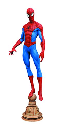 Diamond Select Toys Marvel Spider-Man PVC Figure