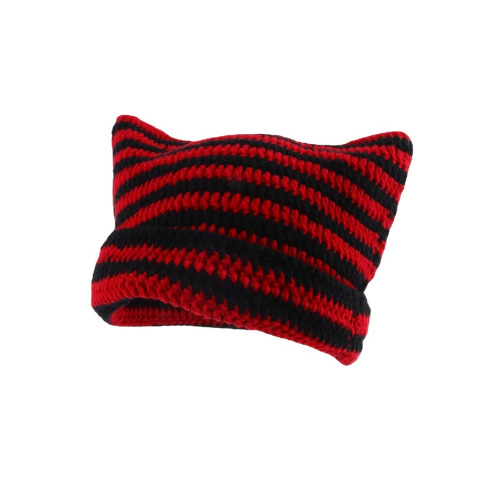 Crochet Hats for Women Cat Beanie Vintage Beanies Women Fox Hat Grunge Accessories Slouchy Beanies for Women - Black Red