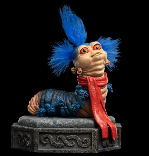 ELLO WORM | 1/1 scale 