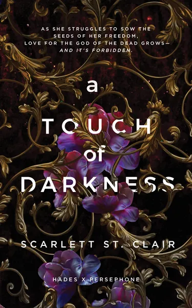 A Touch of Darkness: Scarlett St. Clair: 1