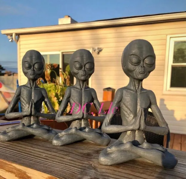 Unique, ALIEN, resin, meditation, statue!!
