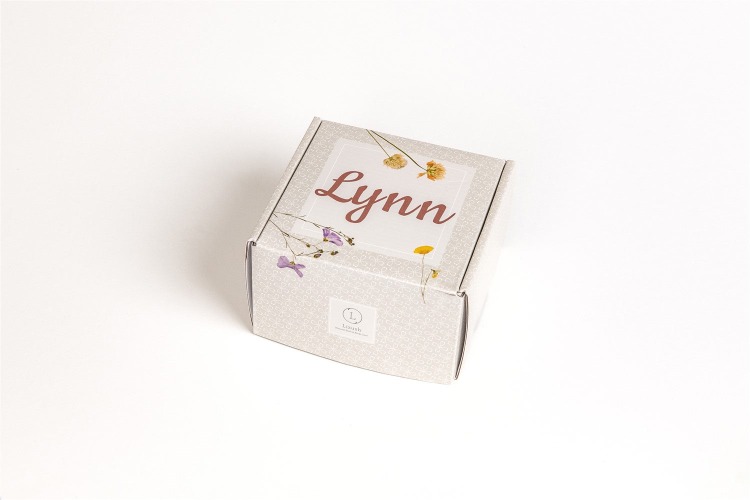 Bath Bombs and Shower Steamers Gift Set, Relaxing Natural Bath Gift Box - Yes