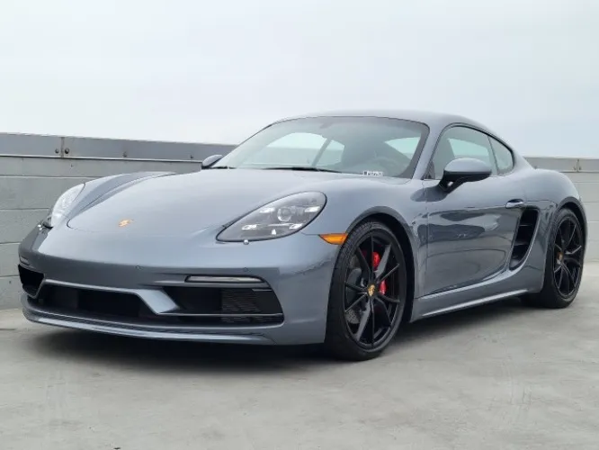 Porche 718 Cayman or 718 Boxter