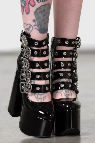 Panic Platform Shoes | US11 / Black / 100% PU