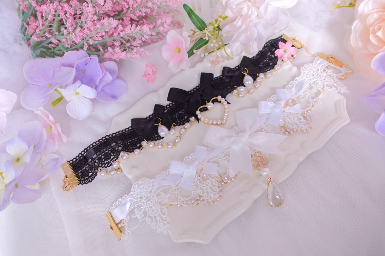 Monochrome Bundle Preorder