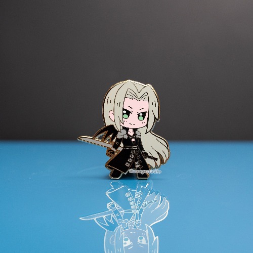 Final Fantasy 7 Sephiroth Hard Enamel Pin - [A Grade] / Locking Clasp
