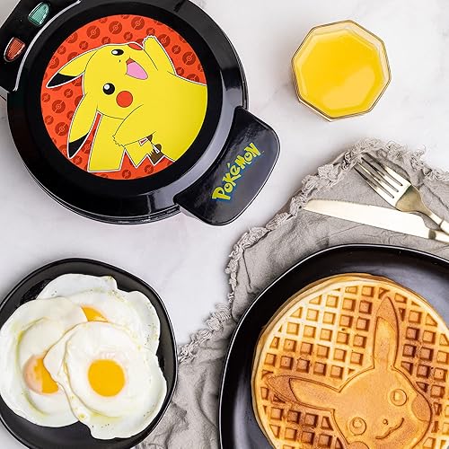 Uncanny Brands Pokémon Pikachu Waffle Maker – Make Pikachu Waffles at Home – Fun Kitchen Appliance – Non-Stick, Compact and Easy to Clean