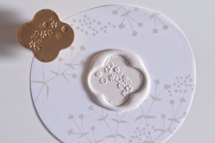 Die Cut Wax Seal (Without Handle) // Flower Flurry