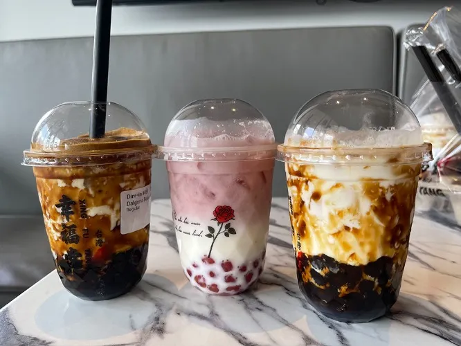 Buy me boba! :3