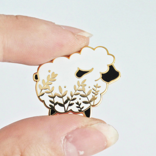 Little Sheep Pin