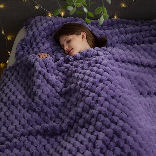 NEWCOSPLAY Super Soft King Blanket Lavender Premium Silky Flannel Fleece 3D Clouds Stylish Jacquard Lightweight Bed Blanket All Season Use 350GSM (Lavender, King(90"x110")) - Lavender - King(90"x110")