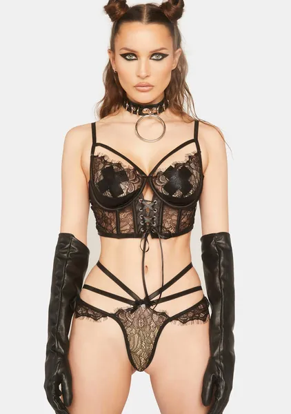 Balconette Lashes For Lace Lingerie Set | Medium