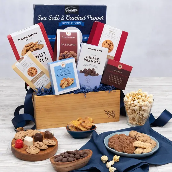 Snack & Chocolate Classic Gift Basket 