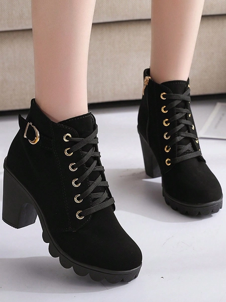 Goth Women Buckle Decor Lace-up Front Chunky Heeled Boots, Cool Outdoor Fashion Boots