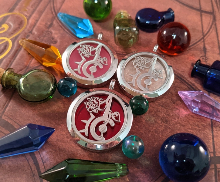 FFXIV Red Mage Locket Necklace