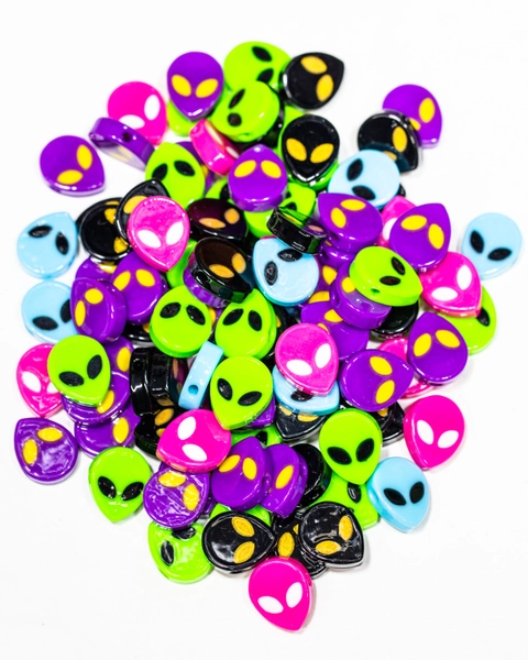 Alien Kandi Beads | Choose from Pink, Purple, Black, Green, Blue, or Variety Pack. Packs of 10, 20, 30, or 50 beads. 3D Printed Festival