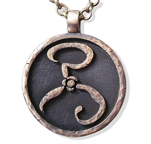 Baldur Jewelry - Brass Cthulhu Yellow Sign H.P. Lovecraft, Hastur, Mythos King in Yellow Necklace Pendant Amulet Jewelry (brass) - Necklace for Men and Women - Brass Cthulhu Yellow Sign