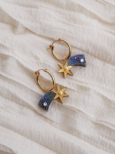 Shooting Star Hoops | 19mm Gold-Filled Hoops (photographed)