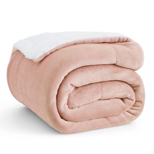 Comfy pink blanket