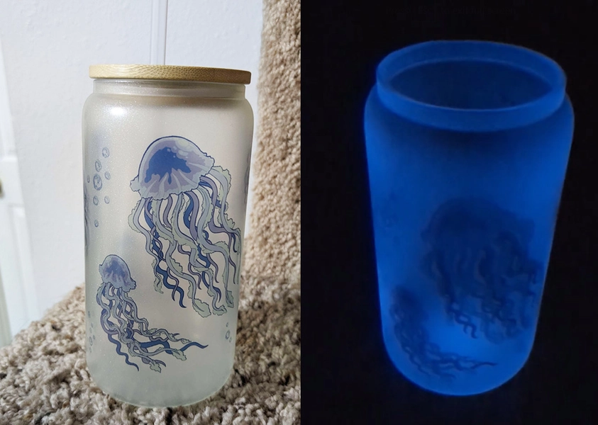 Glow in the Dark Jellyfish Cup 16oz