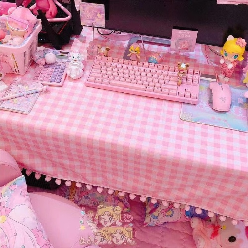 Pink Plaid Pompom Desk Tablecloth - Plush Edge / 100X160cm