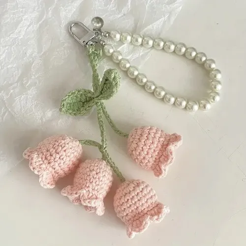 Cute light pink Pearl Chain Crochet Lily! ♡
