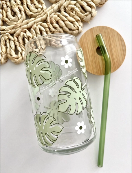 Monstera and Daisy Glass Cup / Iced Coffee Glass / Plants Glass Cup / Cute Coffee Cup / Plant Mama Cup / Gifts for Her