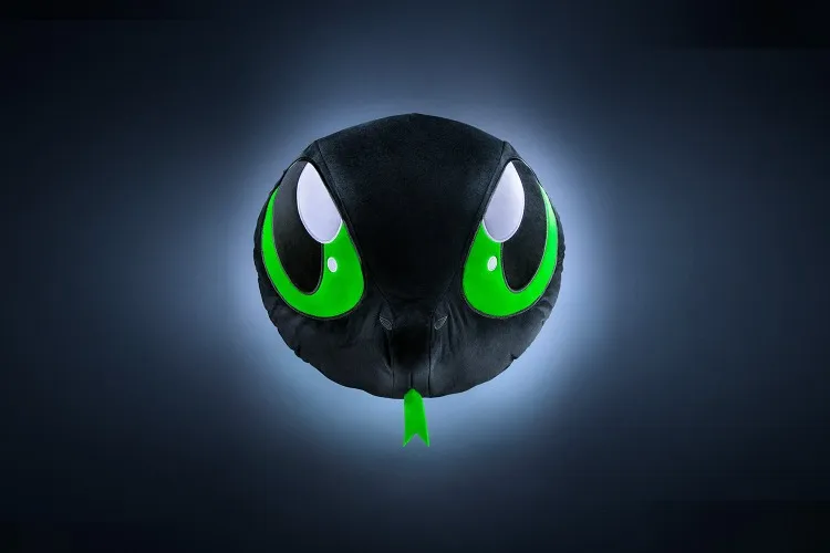 Razer Sneki Snek Giant Cushion