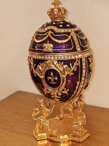 Royal Purple Fabergé Egg 24K GOLD 4ct Collectors Egg Russian Jewelry Box Faberge Egg Trinket Box HAND Decorated with 200 Swarovski DIAMONDS Her Faberge Box Jewellery Gift for Mom Mothers Day Surprise