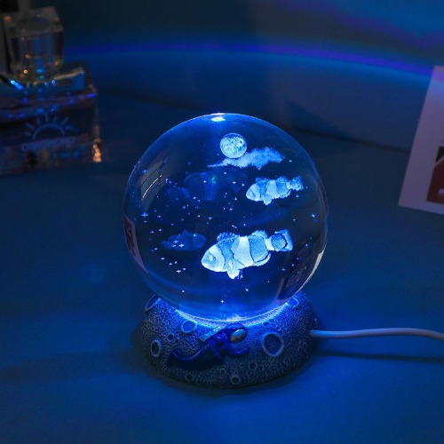 LED Aquamarine Life Snow Globe - Clown Fish