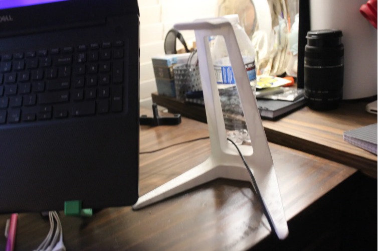 Headphone Stand - White