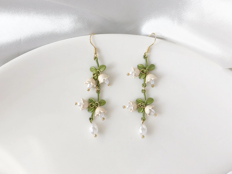 Cute Flower and faux pearl long dangle earrings, Dainty Floral earring, Gift for her, gift for mum