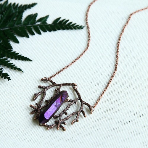 'Aura' Gem Stone Amulet Necklace