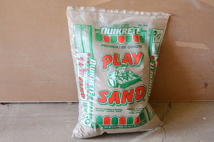 Quikrete Brown Play Sand 50 lb