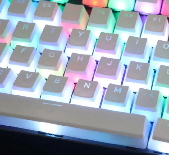 white shine through pudding keycaps