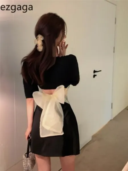 DRESS WITH BUTT BOW !!