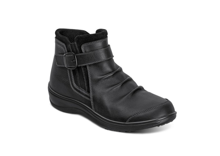 Heidi - Black | Wide / 9 / Black